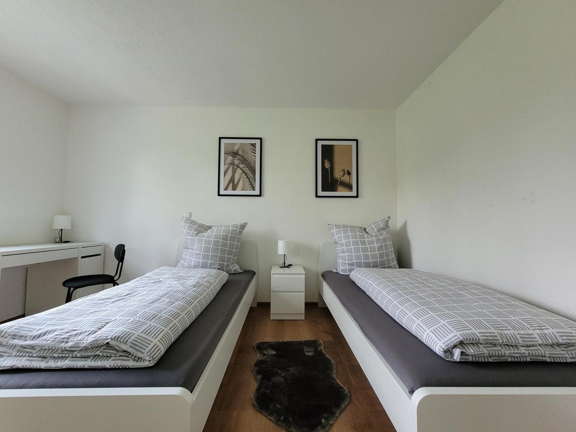 Living Flat, Eine Wohnung Mit Zwei Schlafzimmern Und Balkon Schorndorf  Exterior photo