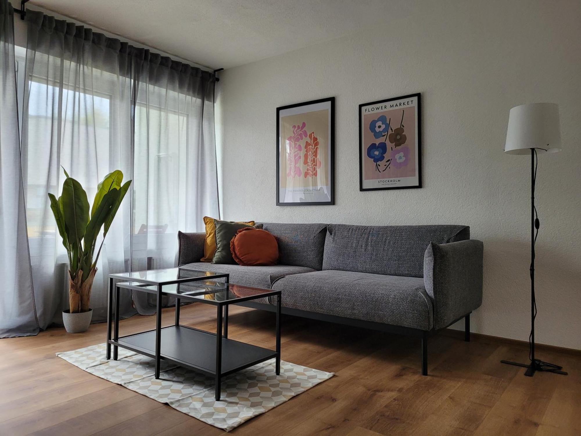 Living Flat, Eine Wohnung Mit Zwei Schlafzimmern Und Balkon Schorndorf  Exterior photo